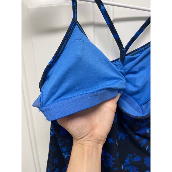 Lululemon Power Y Tank  blue floral print size 6 activewear preppy - Picture 7 of 7